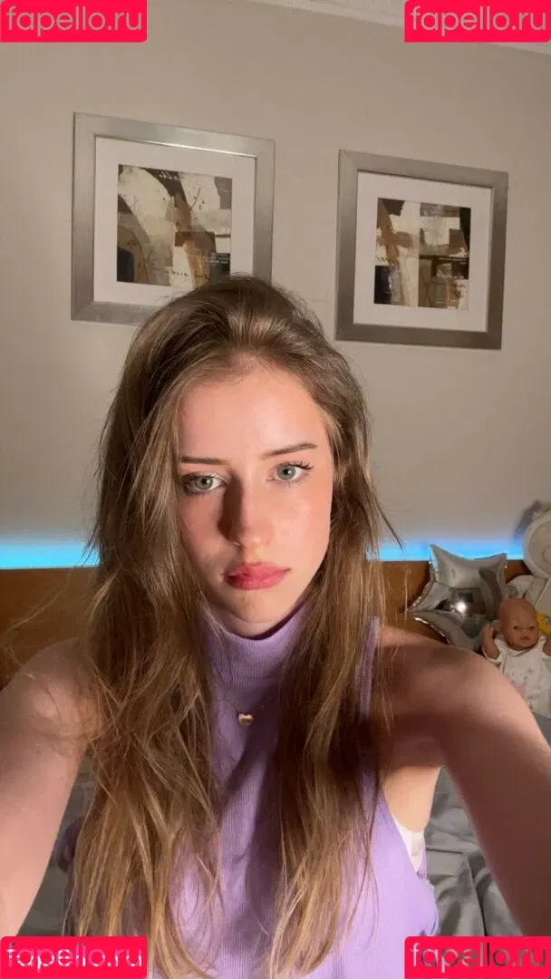 Mira.004 / model_mira Onlyfans Photo Gallery 