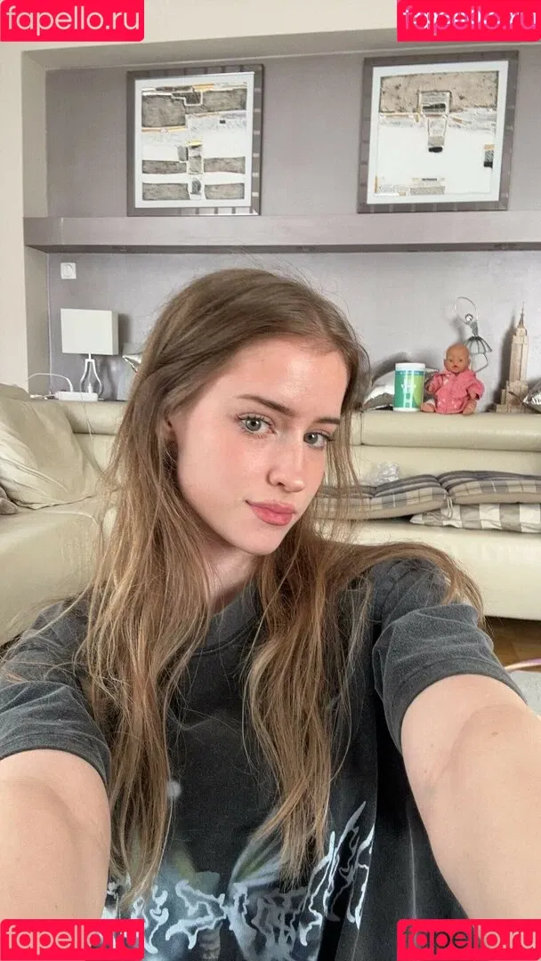 Mira.004 / model_mira Onlyfans Photo Gallery 