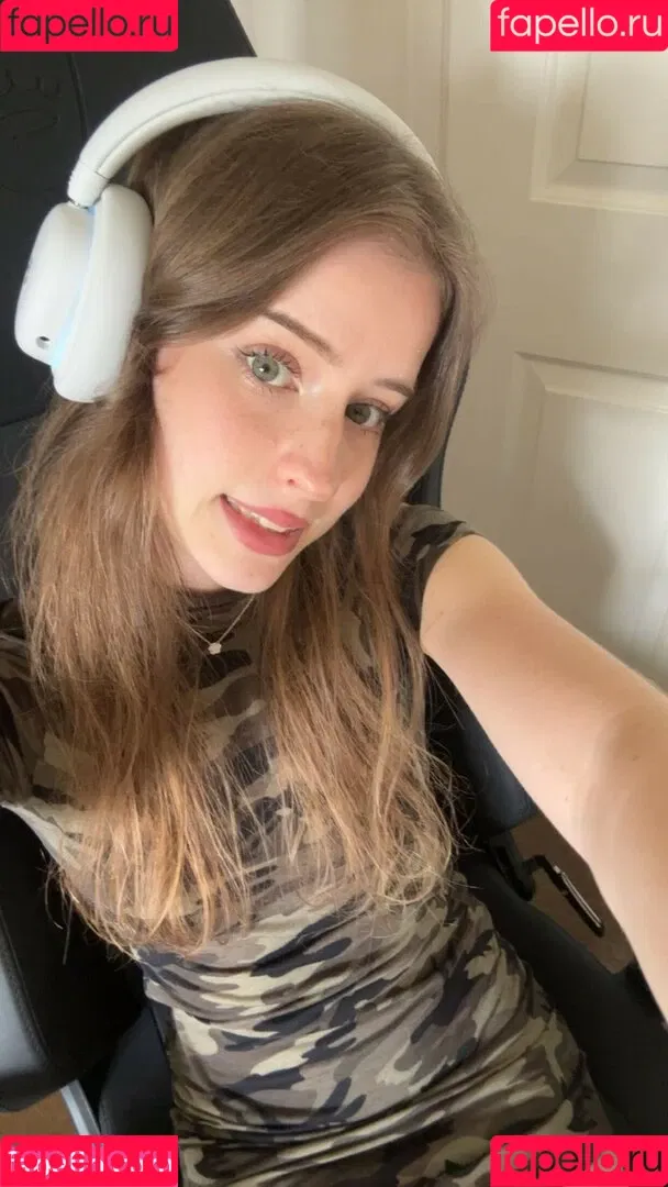 Mira.004 / model_mira Onlyfans Photo Gallery 