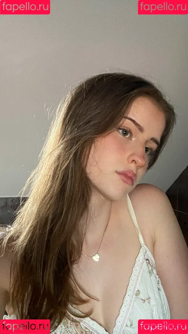Mira.004 / model_mira Onlyfans Photo Gallery 
