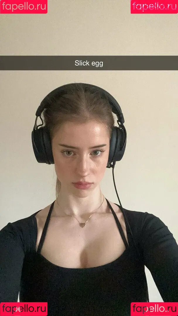Mira.004 / model_mira Onlyfans Photo Gallery 