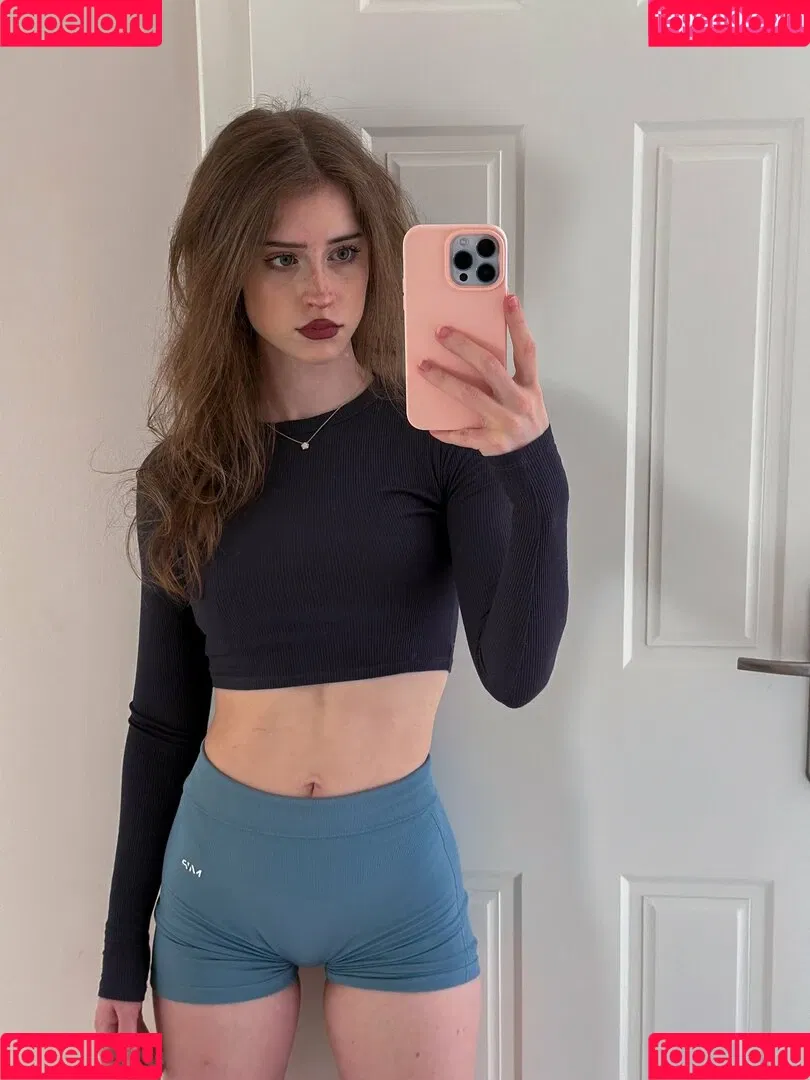Mira.004 / model_mira Onlyfans Photo Gallery 