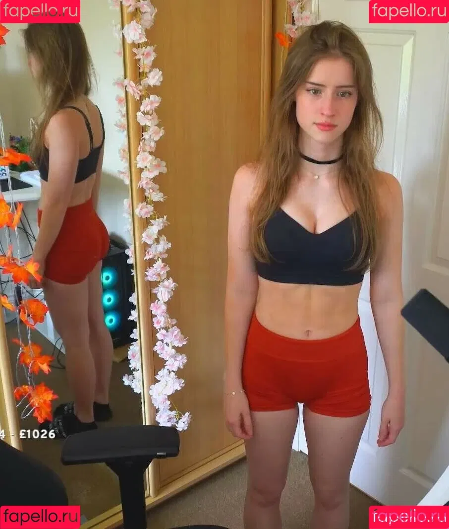 Mira.004 / model_mira Onlyfans Photo Gallery 