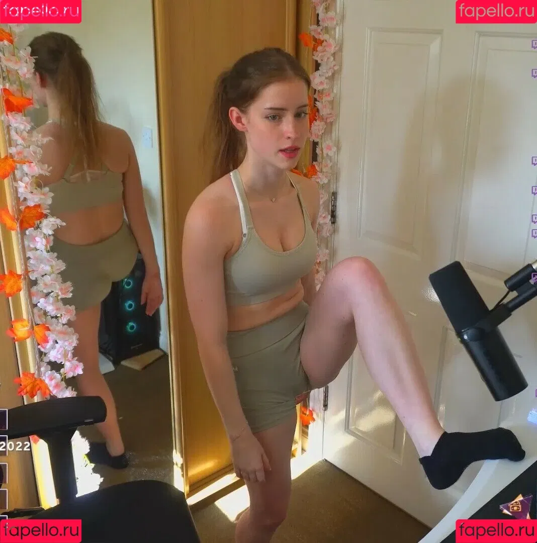 Mira.004 / model_mira Onlyfans Photo Gallery 