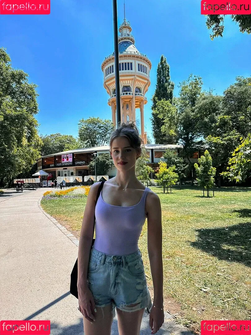 Mira.004 / model_mira Onlyfans Photo Gallery 
