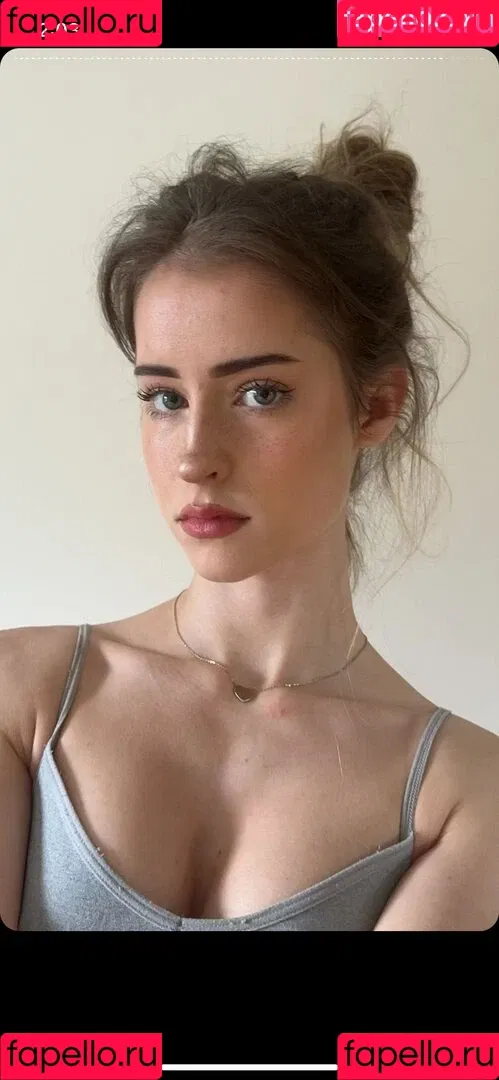 Mira.004 / model_mira Onlyfans Photo Gallery 