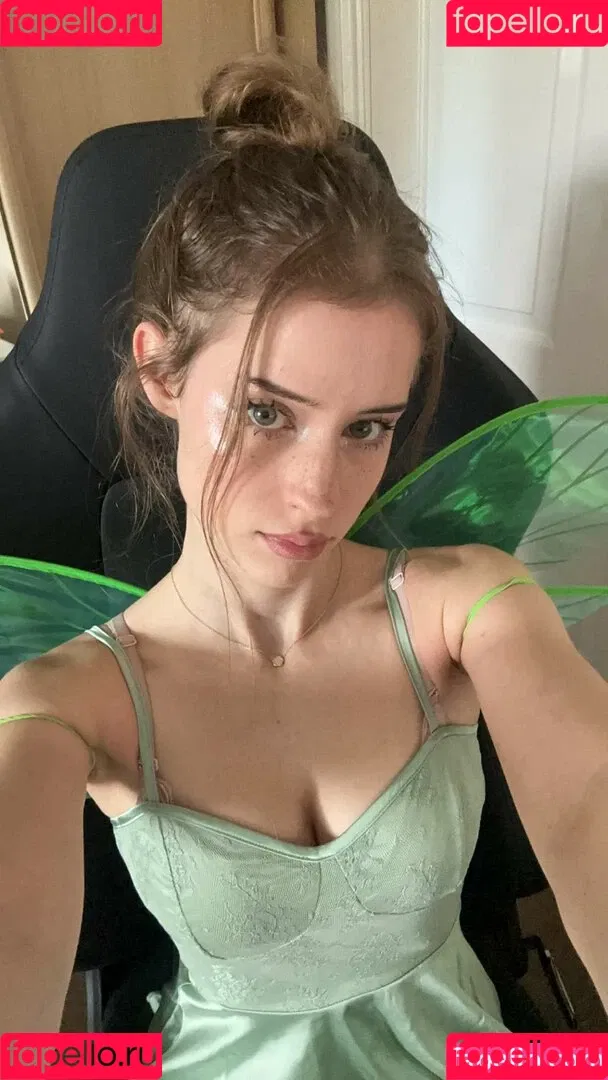 Mira.004 / model_mira Onlyfans Photo Gallery 