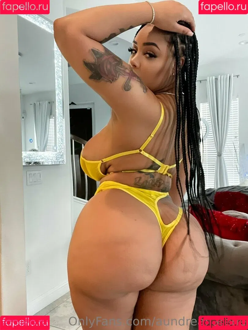 Aundreana Rene / Creole barbie / creolebarbieee / creolebarbieeee Onlyfans Photo Gallery 