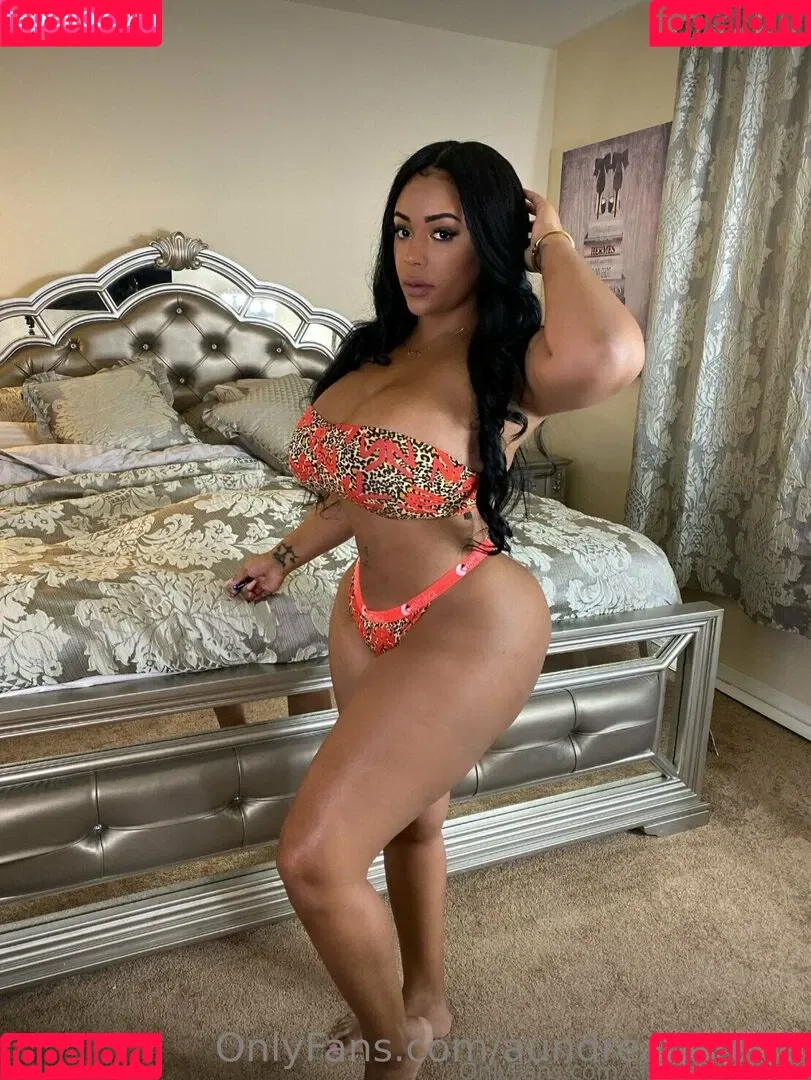 Aundreana Rene / Creole barbie / creolebarbieee / creolebarbieeee Onlyfans Photo Gallery 