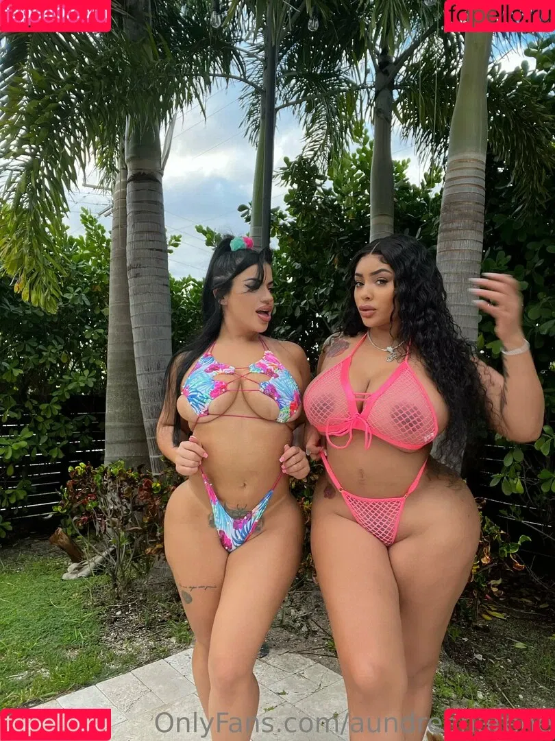 Aundreana Rene / Creole barbie / creolebarbieee / creolebarbieeee Onlyfans Photo Gallery 