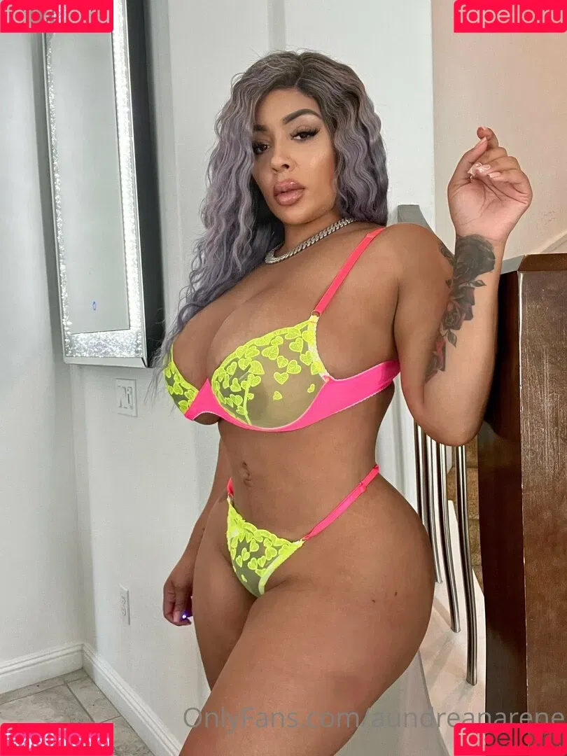 Aundreana Rene / Creole barbie / creolebarbieee / creolebarbieeee Onlyfans Photo Gallery 
