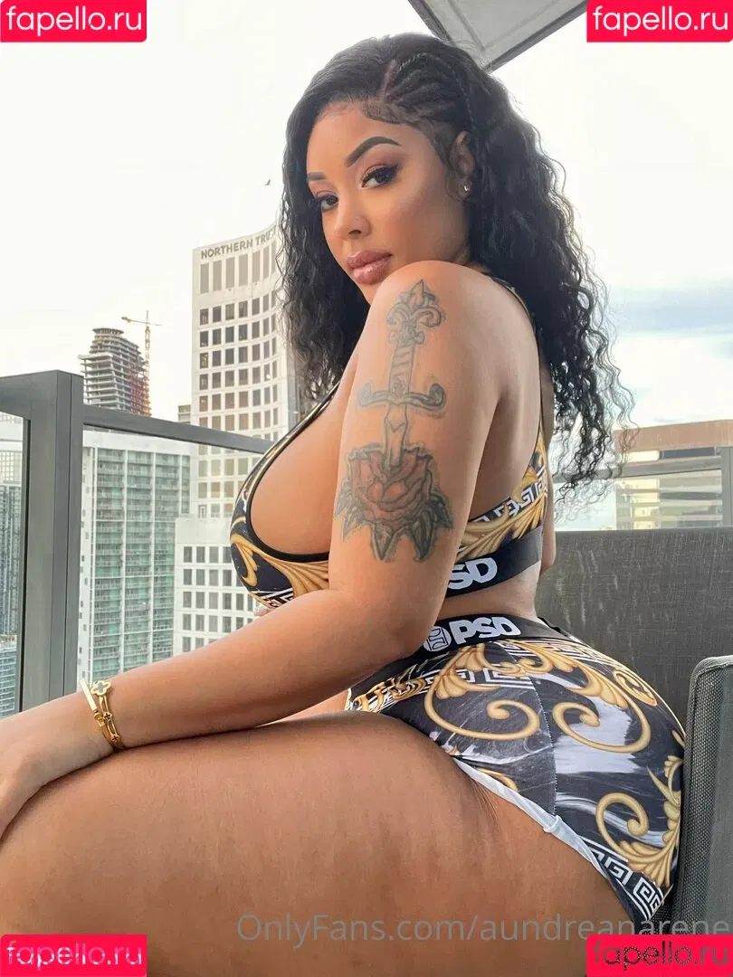 Aundreana Rene / Creole barbie / creolebarbieee / creolebarbieeee Onlyfans Photo Gallery 