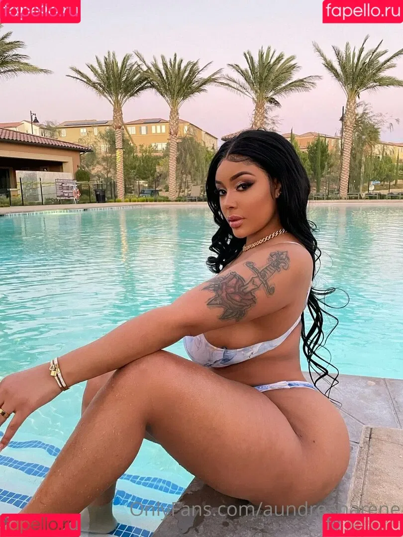 Aundreana Rene / Creole barbie / creolebarbieee / creolebarbieeee Onlyfans Photo Gallery 