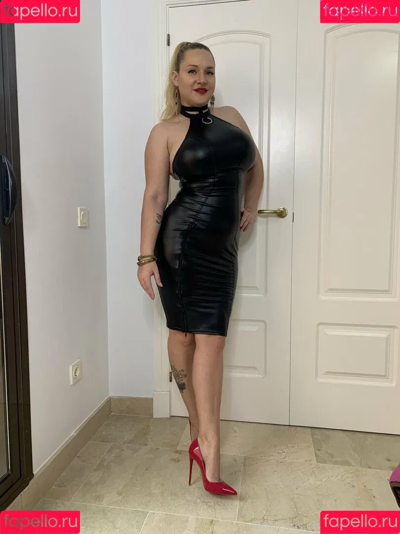 dollyfoxvip / dollyliciousfox Onlyfans Photo Gallery 
