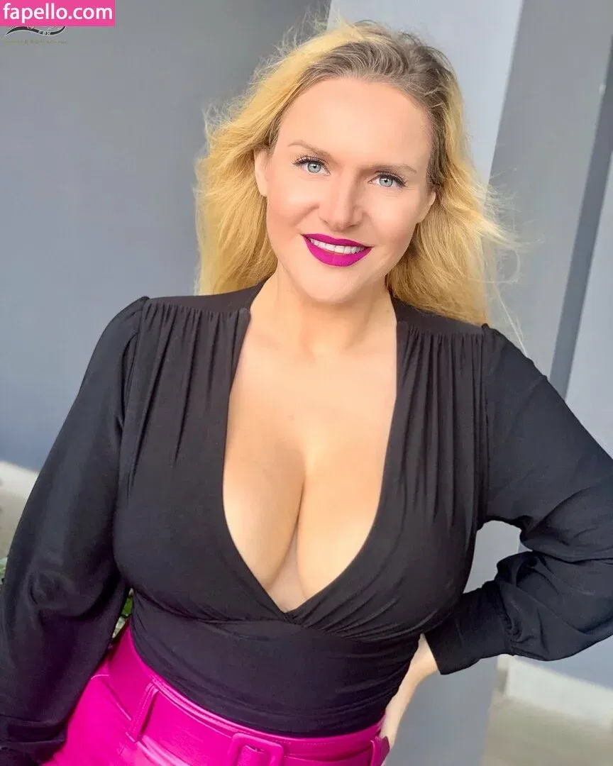 dollyfoxvip / dollyliciousfox Onlyfans Photo Gallery 