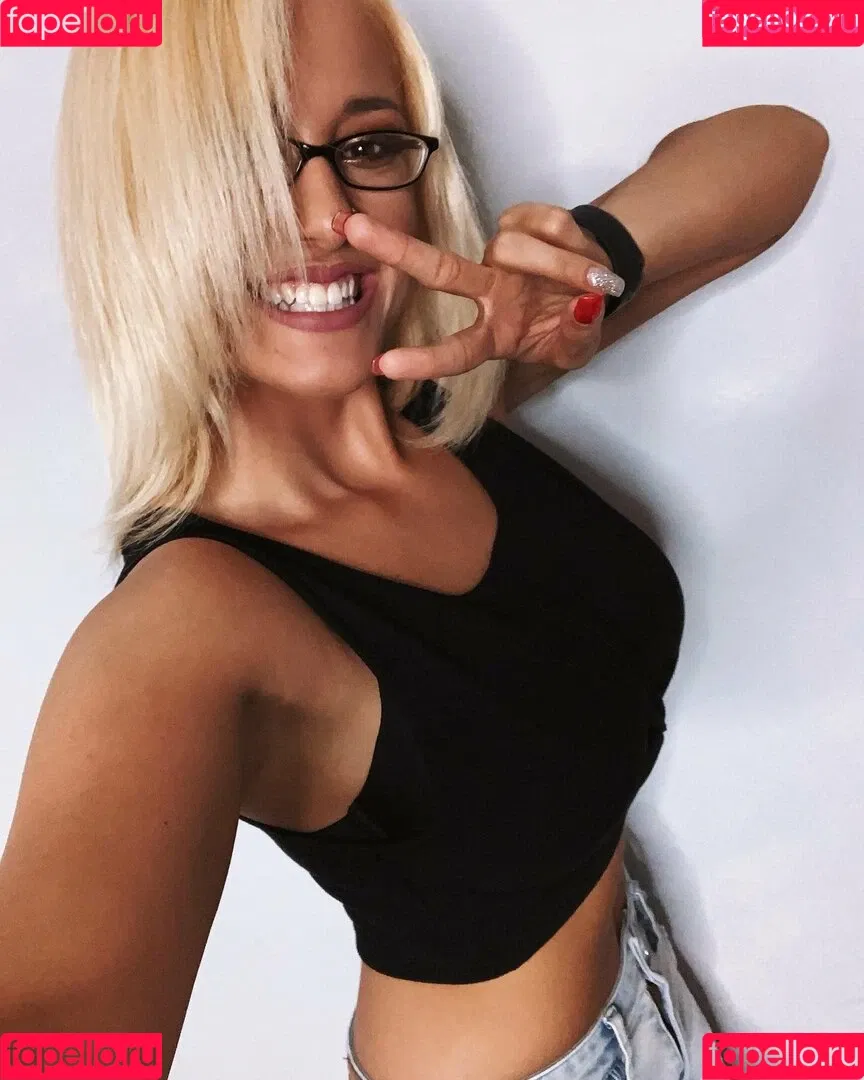 Jessica / h.yojeong / jessicahkim / jessicanigri / kaburbank Onlyfans Photo Gallery 