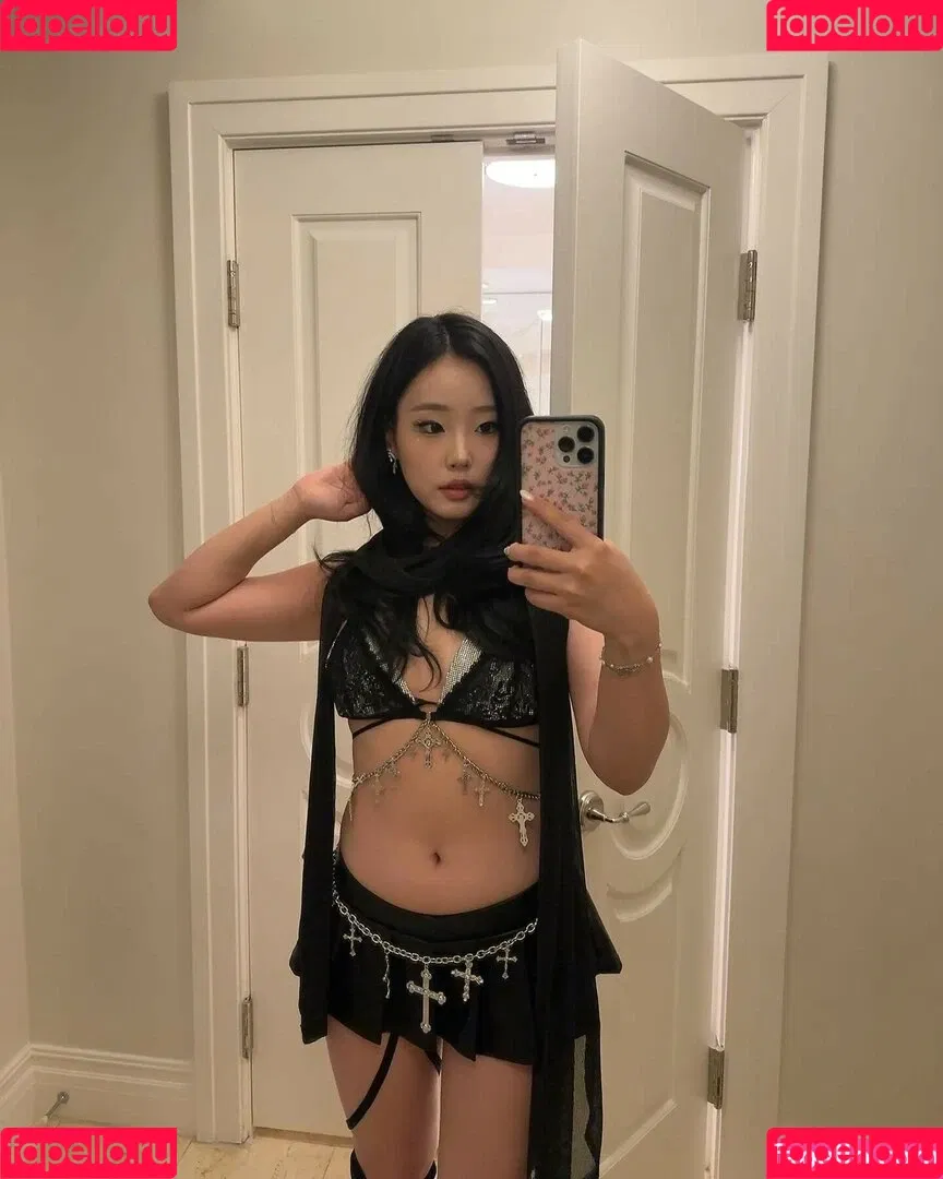 Jessica / h.yojeong / jessicahkim / jessicanigri / kaburbank Onlyfans Photo Gallery 