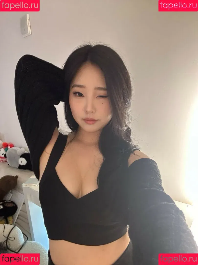 Jessica / h.yojeong / jessicahkim / jessicanigri / kaburbank Onlyfans Photo Gallery 