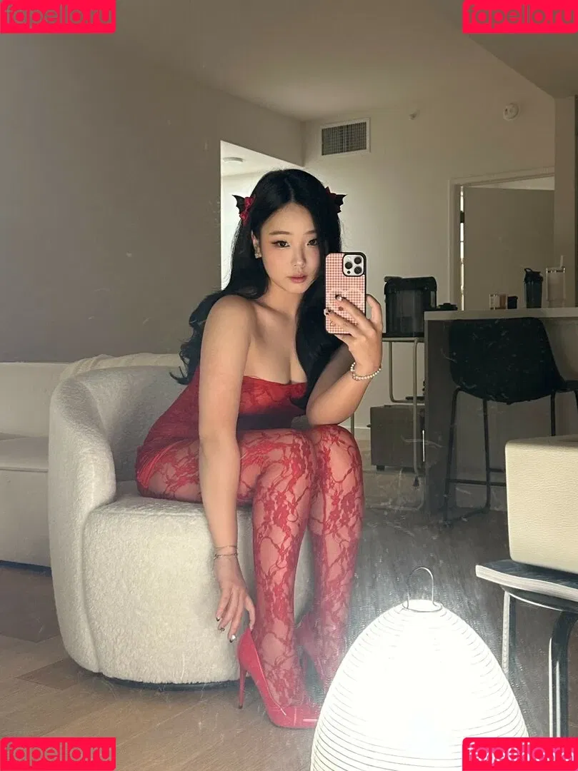 Jessica / h.yojeong / jessicahkim / jessicanigri / kaburbank Onlyfans Photo Gallery 