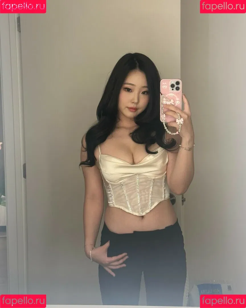 Jessica / h.yojeong / jessicahkim / jessicanigri / kaburbank Onlyfans Photo Gallery 
