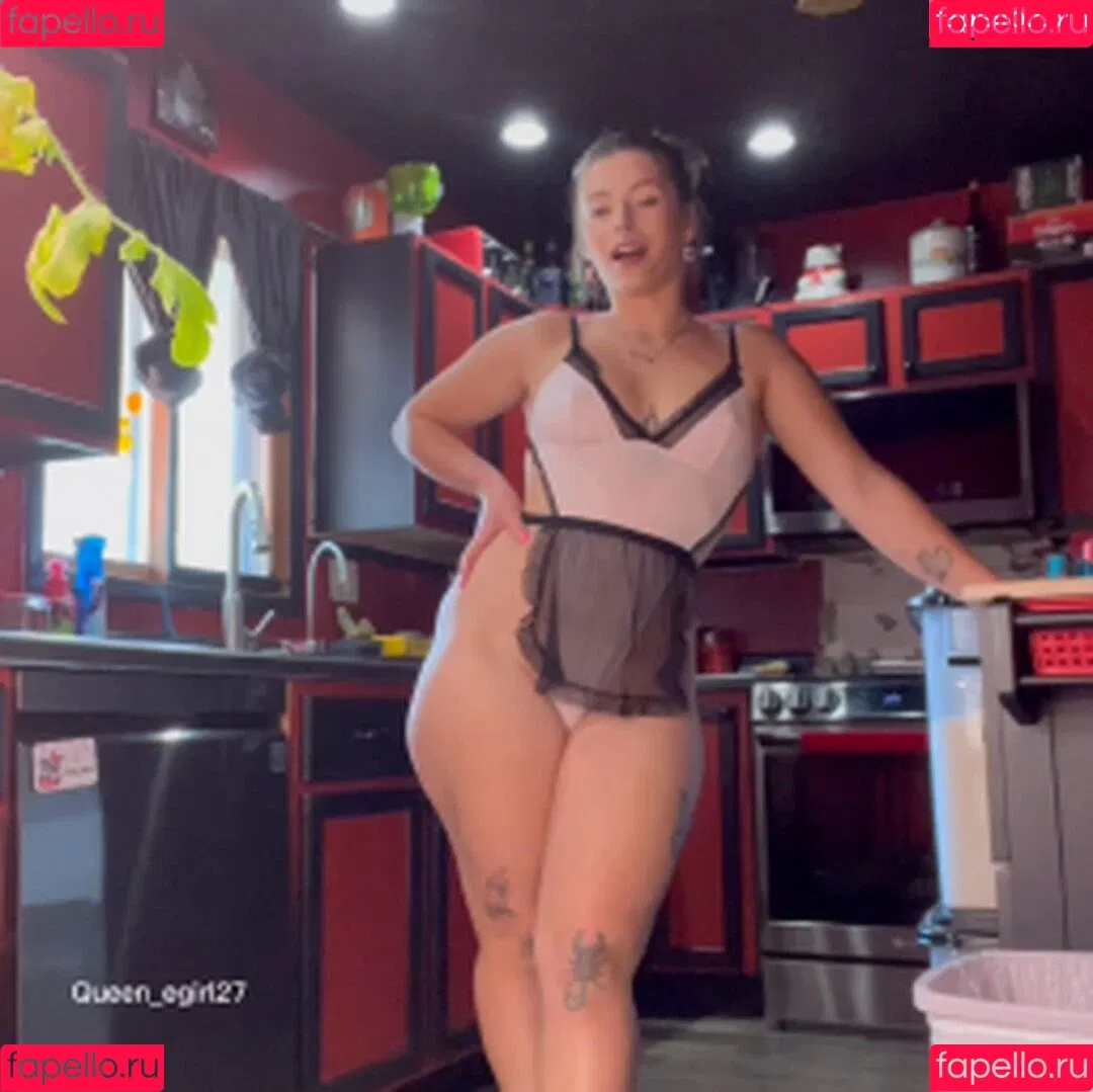 Queen_D / https: / queen_d.official / queen_egirl27 Onlyfans Photo Gallery 
