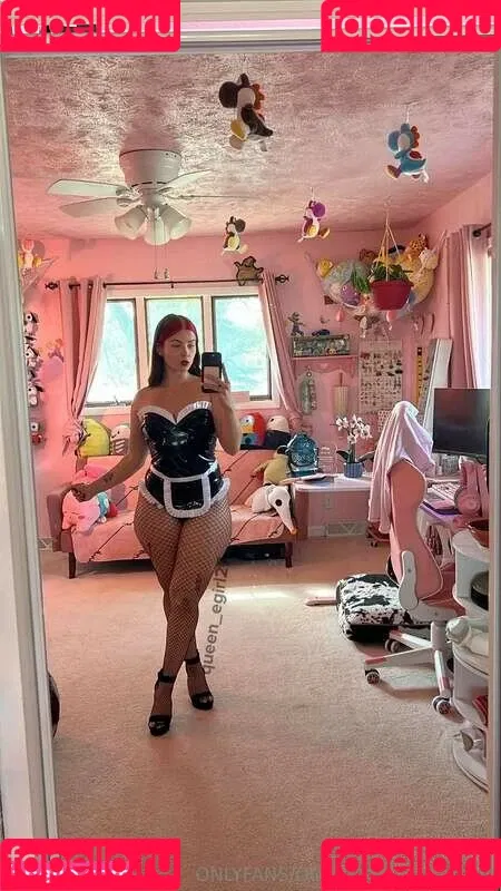 Queen_D / https: / queen_d.official / queen_egirl27 Onlyfans Photo Gallery 