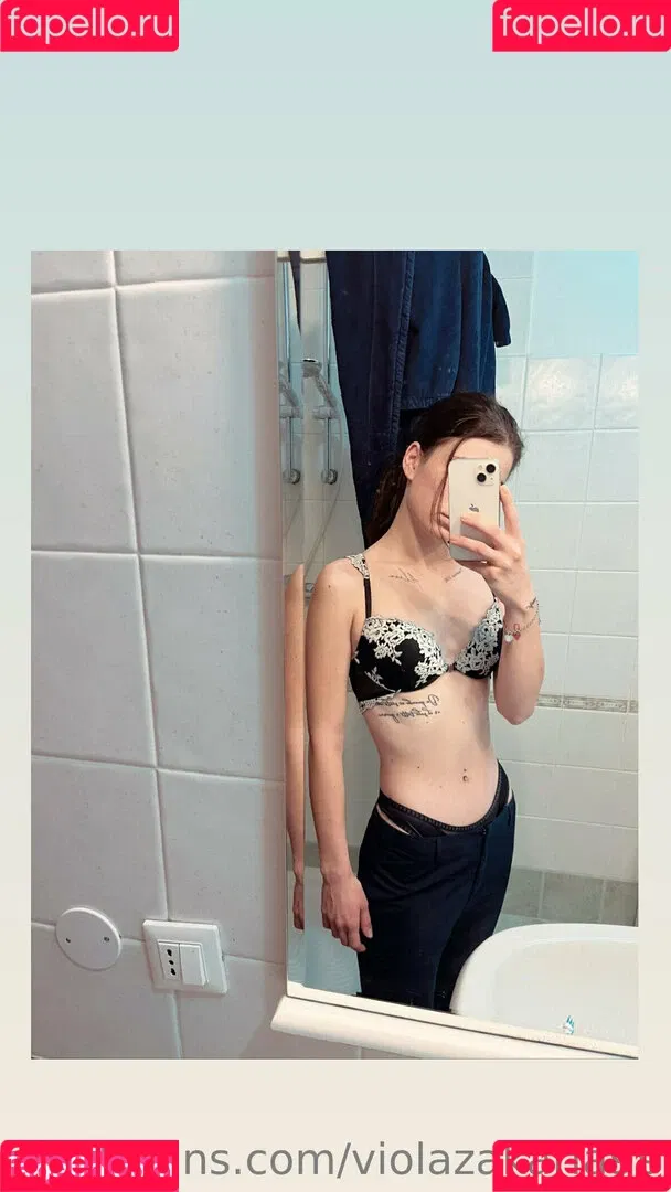 violazakaria99 Onlyfans Photo Gallery 