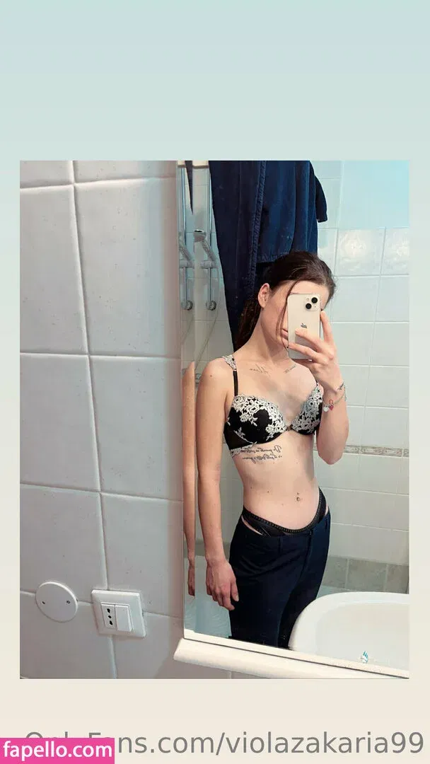 violazakaria99 Onlyfans Photo Gallery 