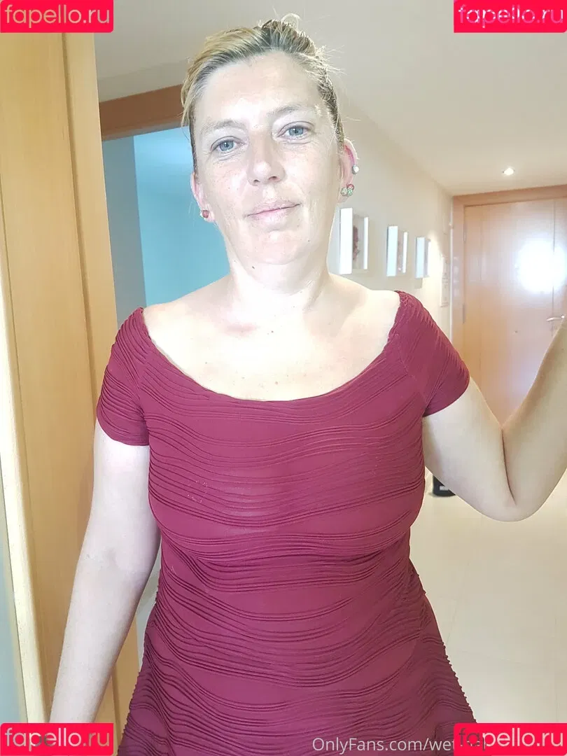 suminniebaek / wet-naughty-kitty Onlyfans Photo Gallery 