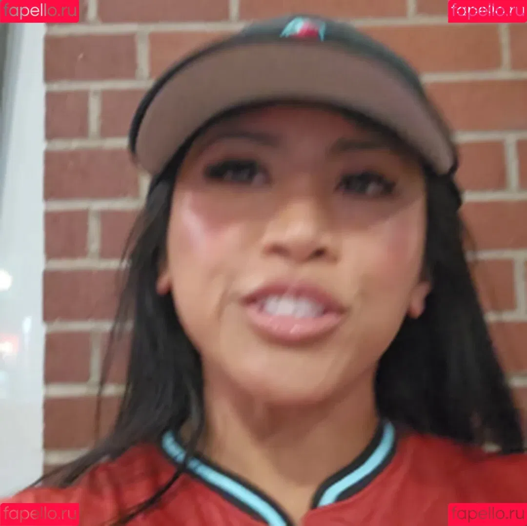 Ember Snow / ember4ever / embersnow Onlyfans Photo Gallery 
