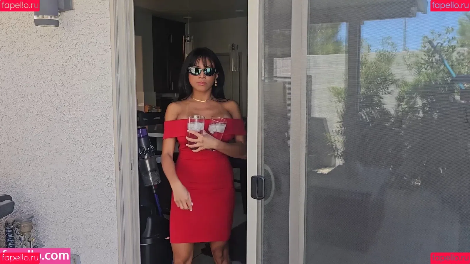 Ember Snow / ember4ever / embersnow Onlyfans Photo Gallery 