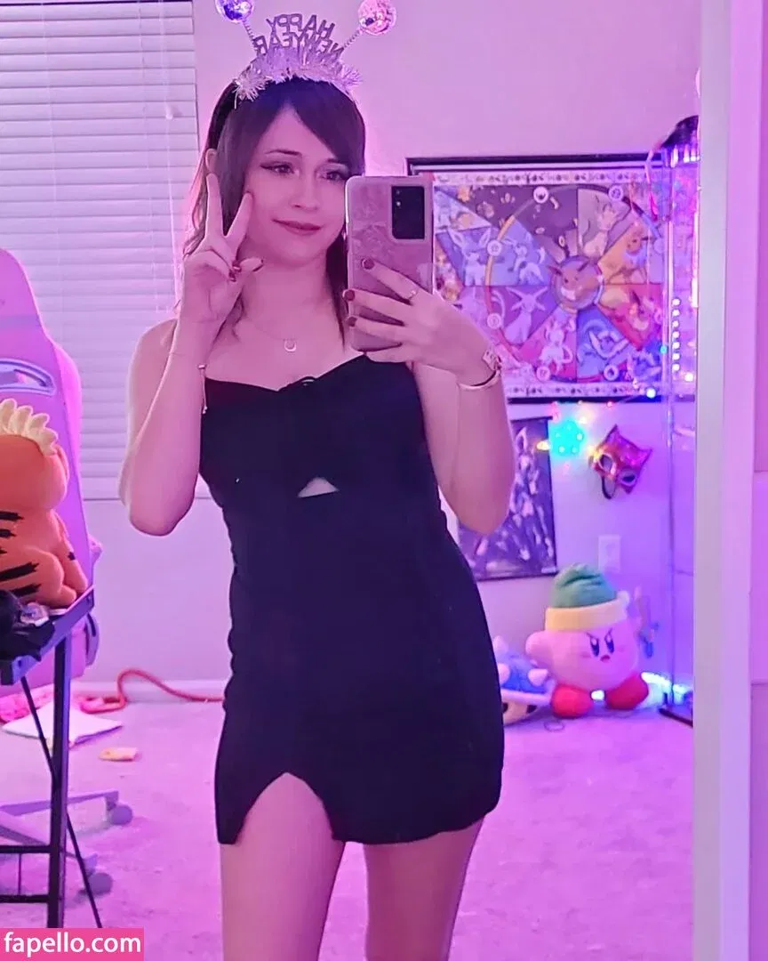 MONSANTHIAGOXXX / Nikayx / Sovitia Onlyfans Photo Gallery 