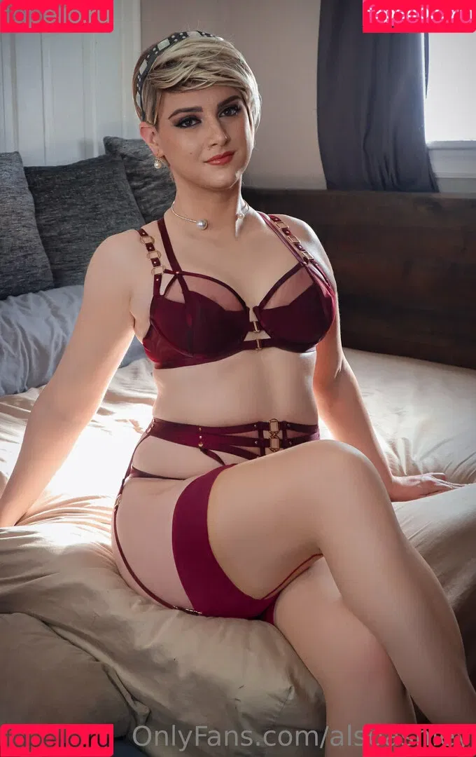 AlsoAshley / Ashley Barron / alsoashleyb / https: Onlyfans Photo Gallery 