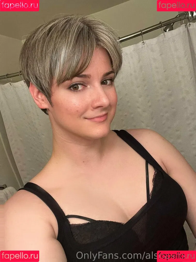 AlsoAshley / Ashley Barron / alsoashleyb / https: Onlyfans Photo Gallery 