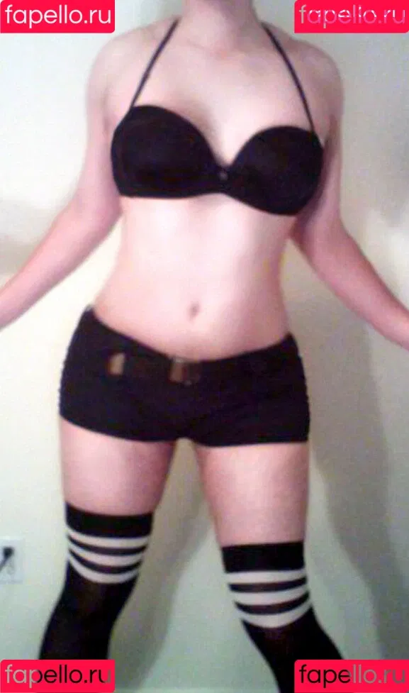 AlsoAshley / Ashley Barron / alsoashleyb / https: Onlyfans Photo Gallery 