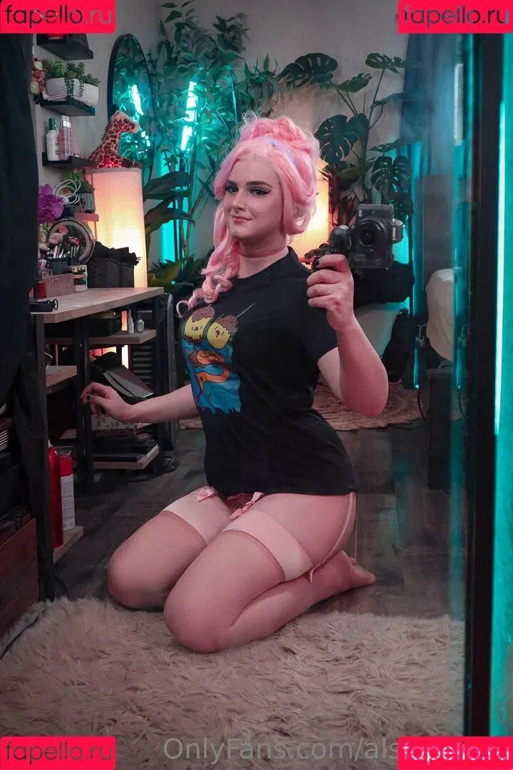 AlsoAshley / Ashley Barron / alsoashleyb / https: Onlyfans Photo Gallery 