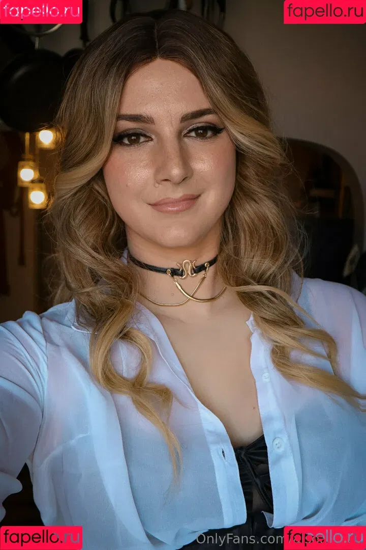 AlsoAshley / Ashley Barron / alsoashleyb / https: Onlyfans Photo Gallery 