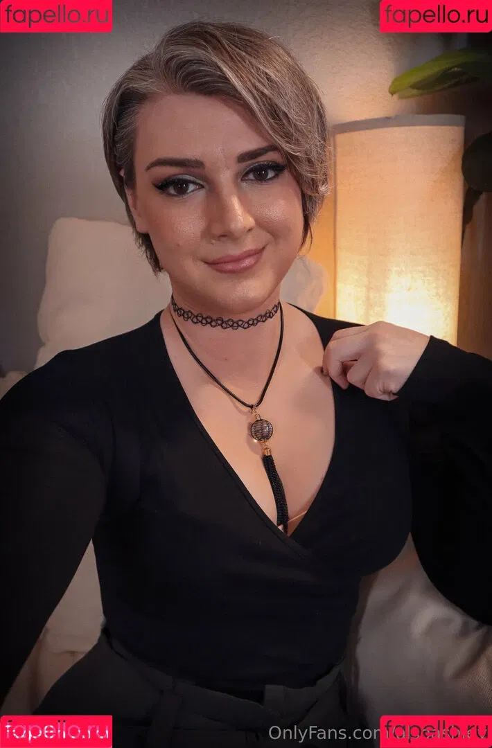AlsoAshley / Ashley Barron / alsoashleyb / https: Onlyfans Photo Gallery 