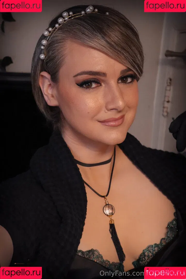 AlsoAshley / Ashley Barron / alsoashleyb / https: Onlyfans Photo Gallery 