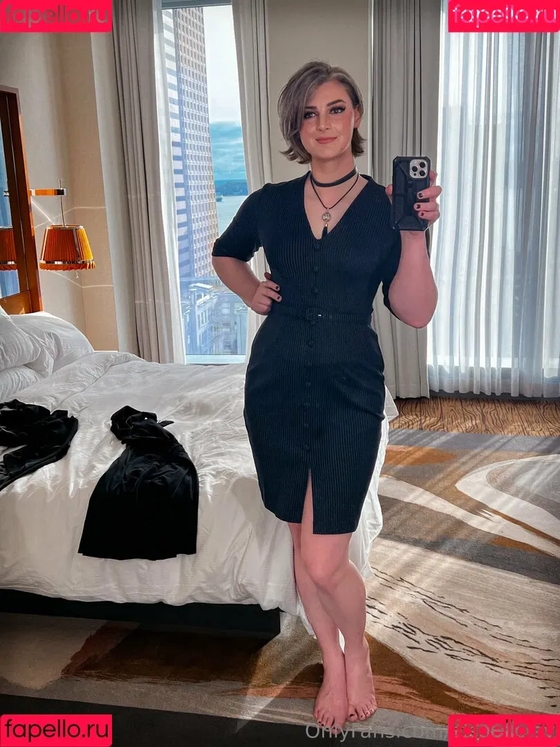 AlsoAshley / Ashley Barron / alsoashleyb / https: Onlyfans Photo Gallery 