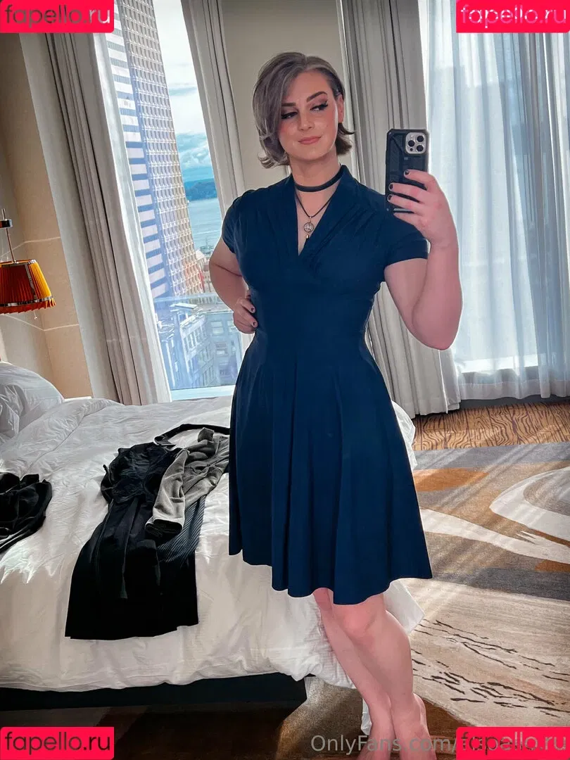 AlsoAshley / Ashley Barron / alsoashleyb / https: Onlyfans Photo Gallery 