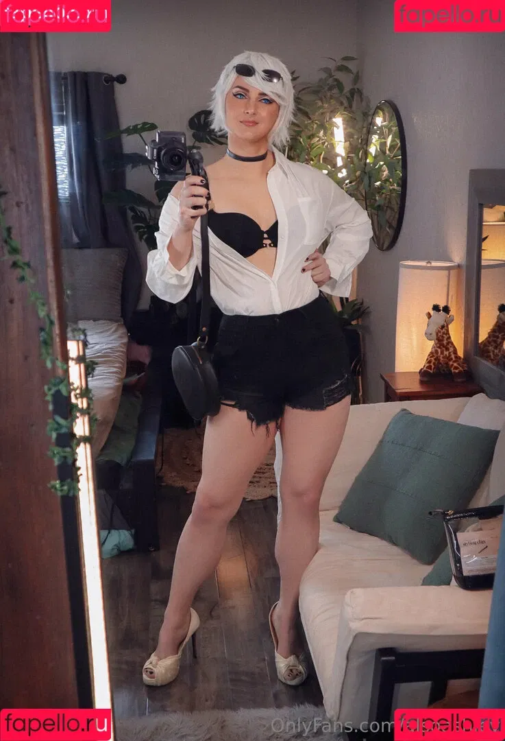 AlsoAshley / Ashley Barron / alsoashleyb / https: Onlyfans Photo Gallery 