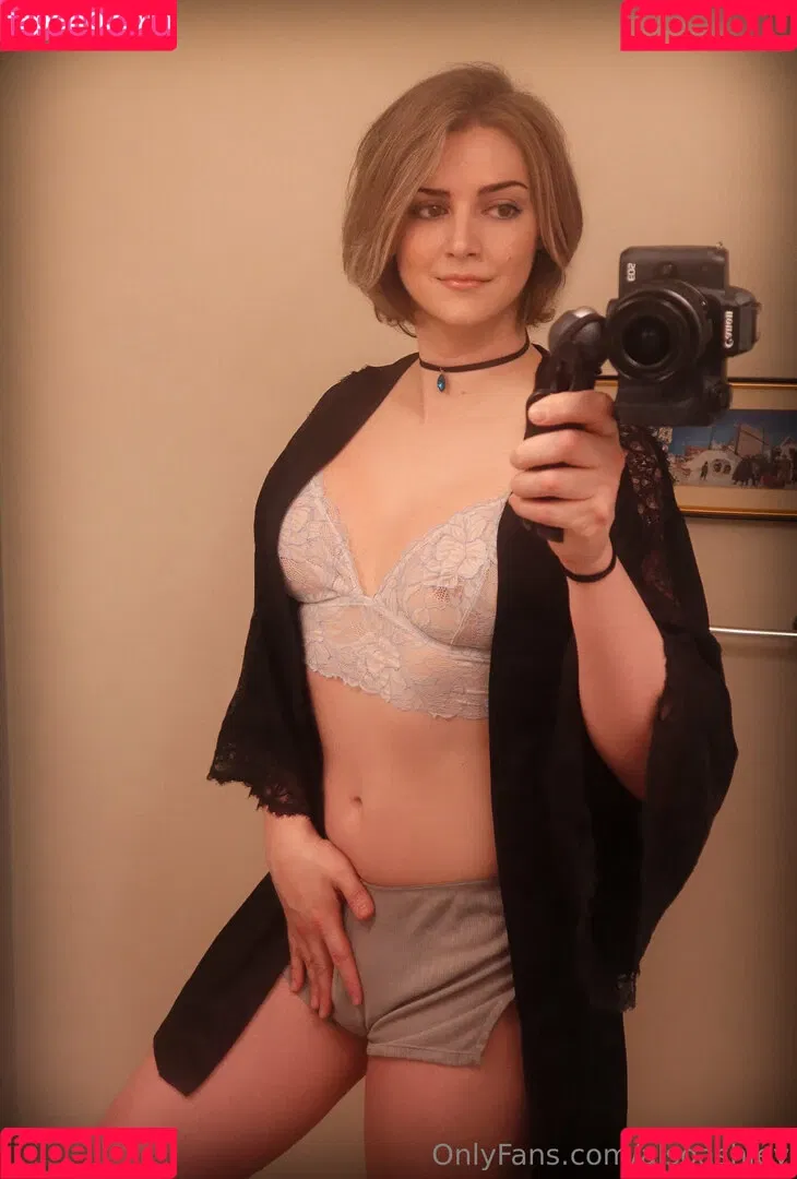 AlsoAshley / Ashley Barron / alsoashleyb / https: Onlyfans Photo Gallery 