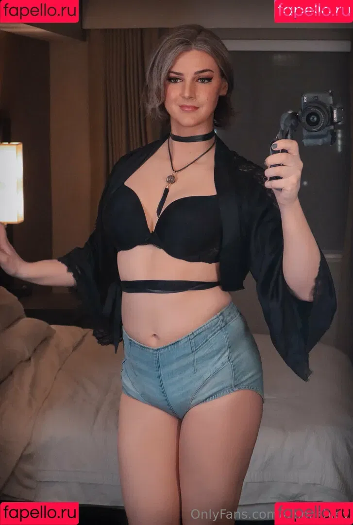 AlsoAshley / Ashley Barron / alsoashleyb / https: Onlyfans Photo Gallery 