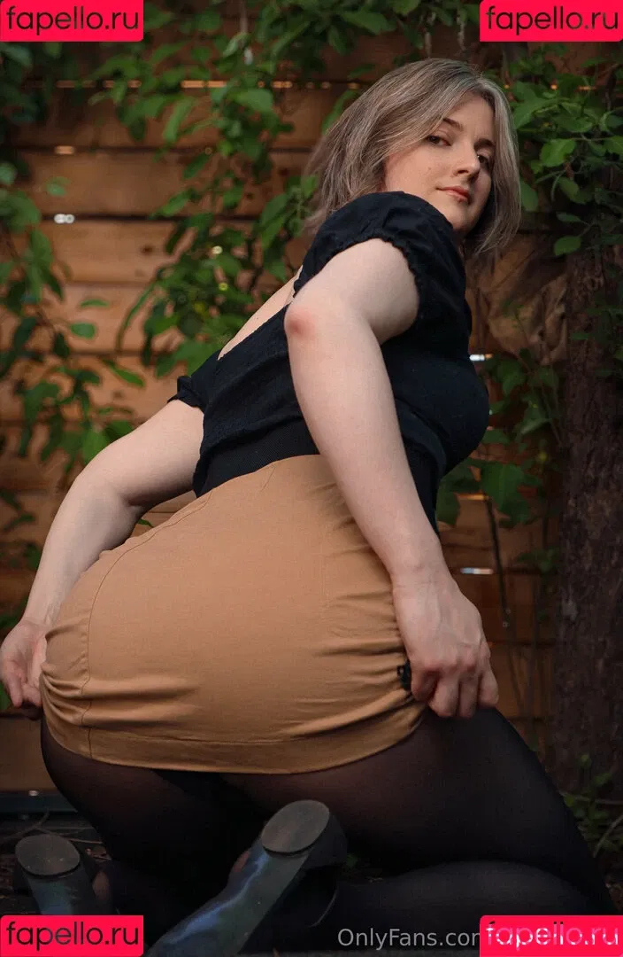 AlsoAshley / Ashley Barron / alsoashleyb / https: Onlyfans Photo Gallery 