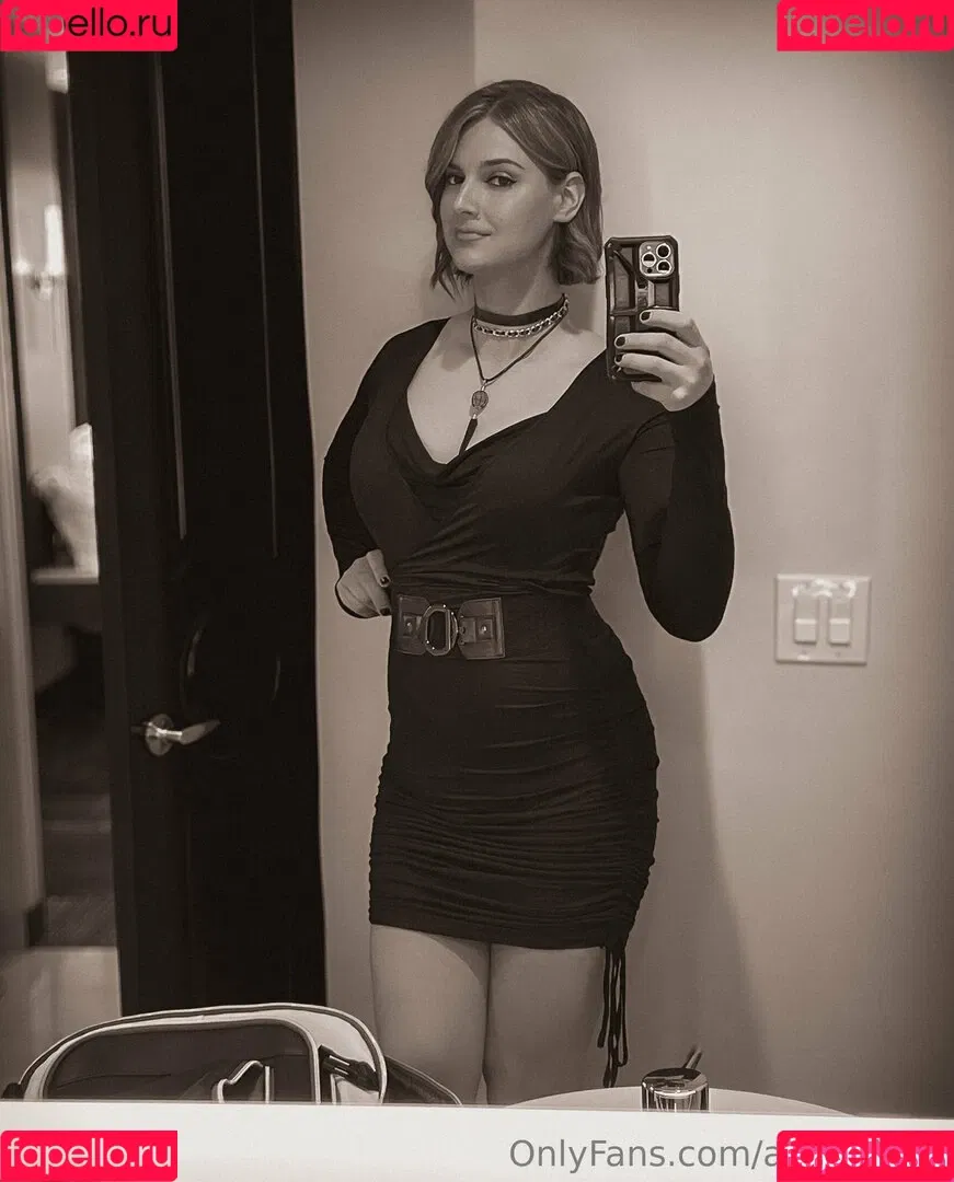 AlsoAshley / Ashley Barron / alsoashleyb / https: Onlyfans Photo Gallery 