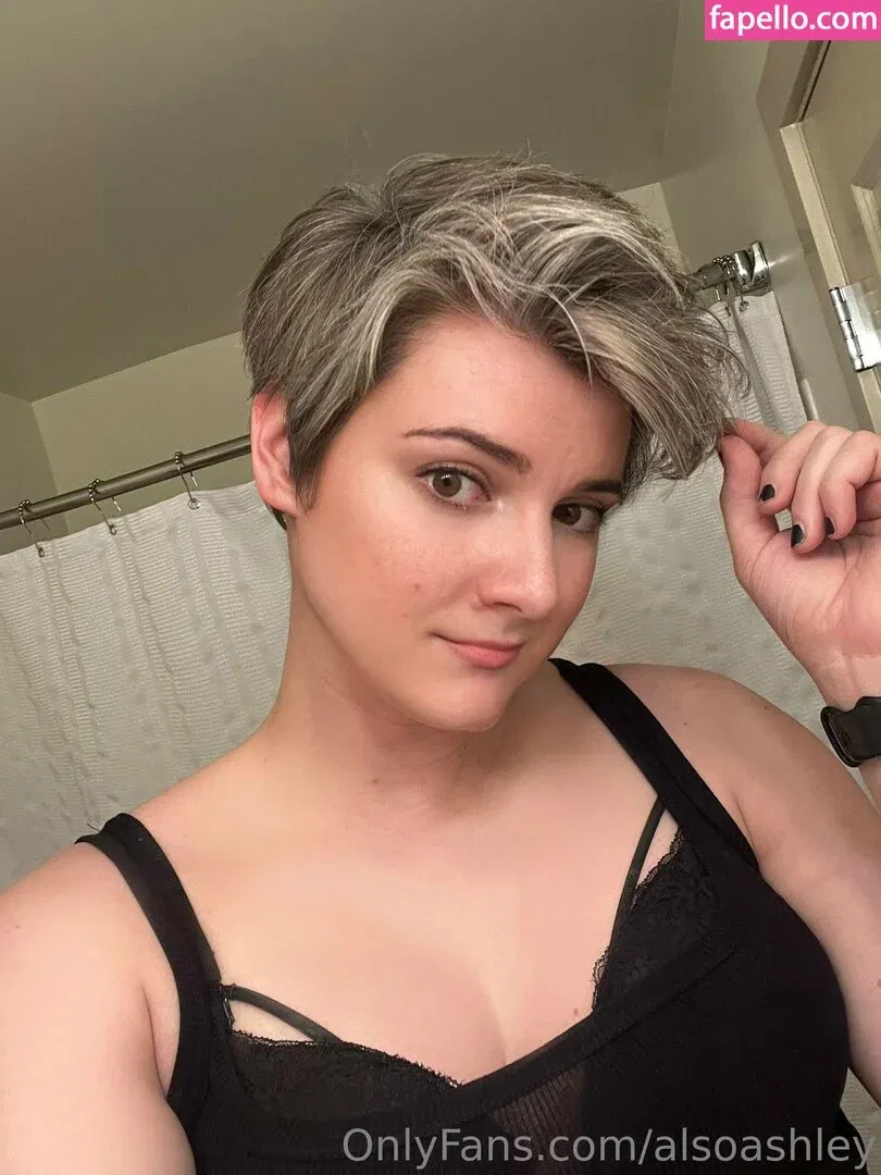 AlsoAshley / Ashley Barron / alsoashleyb / https: Onlyfans Photo Gallery 