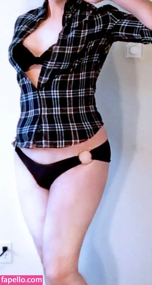 AlsoAshley / Ashley Barron / alsoashleyb / https: Onlyfans Photo Gallery 