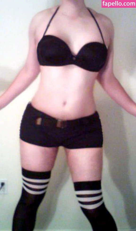 AlsoAshley / Ashley Barron / alsoashleyb / https: Onlyfans Photo Gallery 