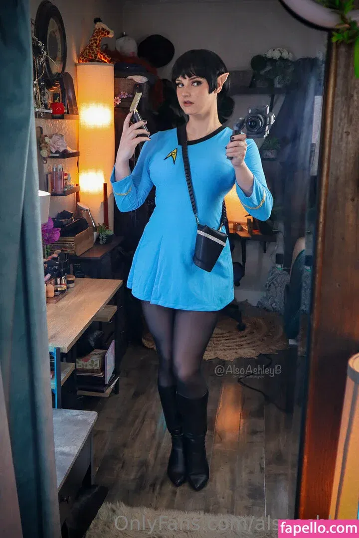 AlsoAshley / Ashley Barron / alsoashleyb / https: Onlyfans Photo Gallery 